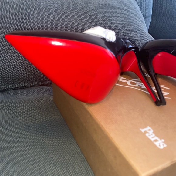 Sold - Picture 4 of 8